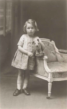 Jean Overton Fuller as a little girl
